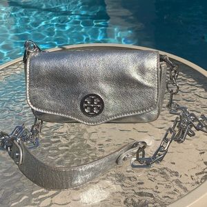 Small metallic silver cross body bag